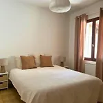 בית נופש Sejour Ensoleille Au Pradet, Du Monaco