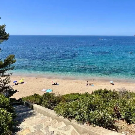 Sejour Ensoleille Au Pradet, Du Monaco ル・プラデ